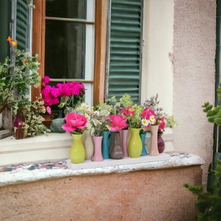 Jinfa Vases  Fleurs en Cramique - Vases Dcoratifs pour Mariage, Cadeau, Buffet, Cuisine, Salon (1 Plateau de 10 Vases Multicolores)